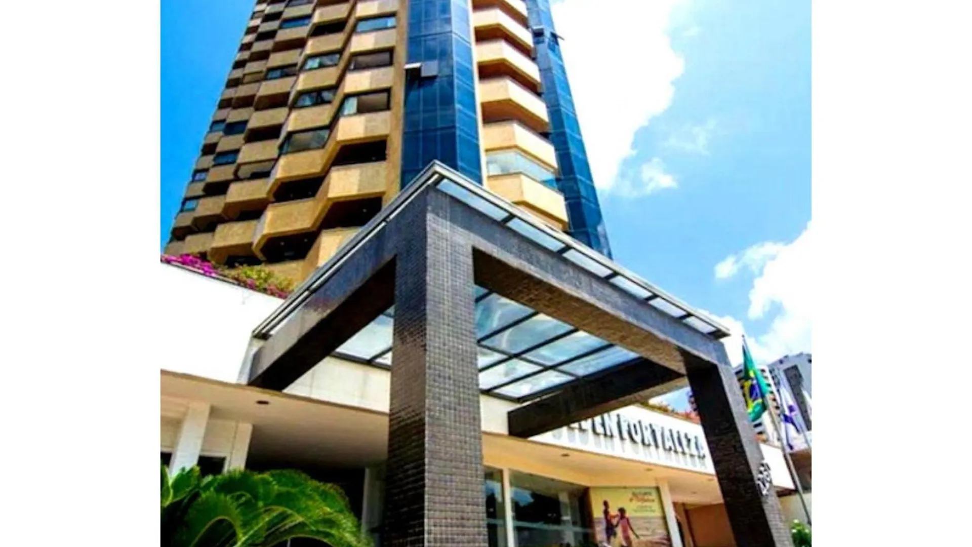 952A Golden Flat Fortaleza Brazília